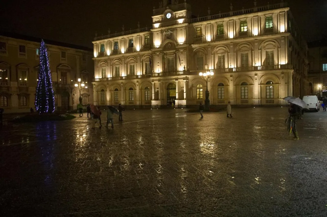 Charming Apartment In Catania Terrace And Parking Italy